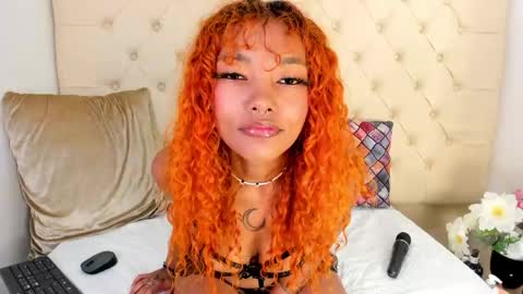 cattaleya_get online show from May 8, 2026, 12:54 pm