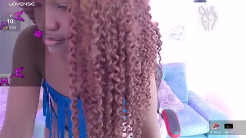  Catta  online show from January 30, 2025, 3:29 pm