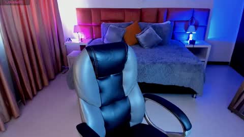 Snapshot of catti_brie_ chatting on October 23, 2025, 11:53 am catti_brie_ online show from October 23, 2025, 11:53 am