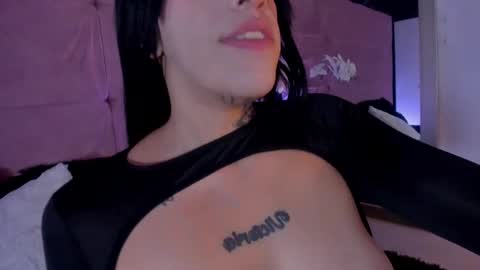 Snapshot of cattleya_jensen chatting on February 28, 2025, 2:42 pm Cattleya online show from February 28, 2025, 2:42 pm