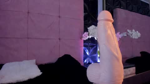 Snapshot of cattleya_jensen chatting on March 6, 2025, 2:51 pm Cattleya online show from March 6, 2025, 2:51 pm