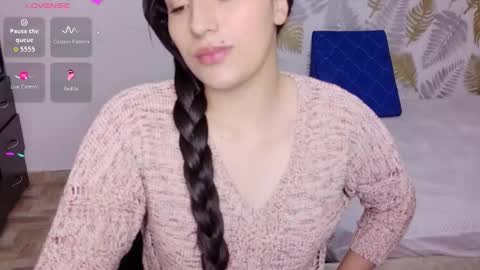 Cattleya online show from January 9, 2026, 2:42 pm