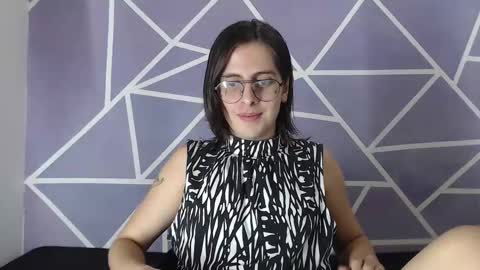 cava_pretty online show from February 24, 2025, 10:37 am