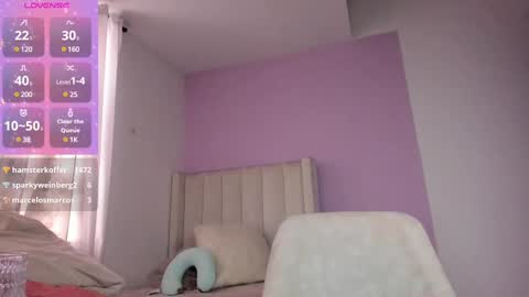 Cay online show from March 11, 2025, 9:59 pm