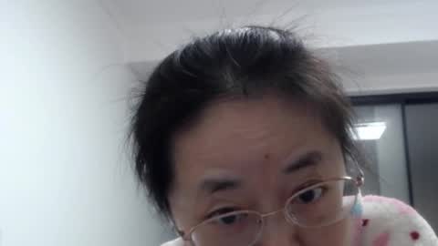 ANNYANNY online show from February 14, 2025, 2:12 pm