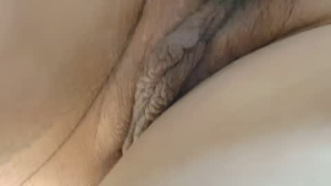 ANNYANNY online show from September 18, 2025, 2:41 pm