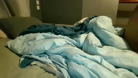 cclovefrench online show from November 30, 2025, 10:47 pm