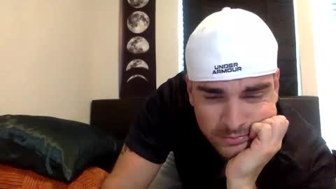 Rivs online show from March 4, 2025, 10:49 pm