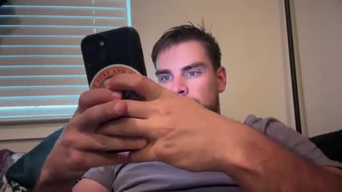 Rivs online show from September 18, 2025, 10:56 pm