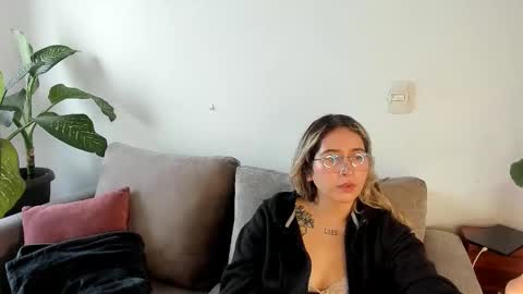 ccuteass online show from March 11, 2025, 12:39 pm