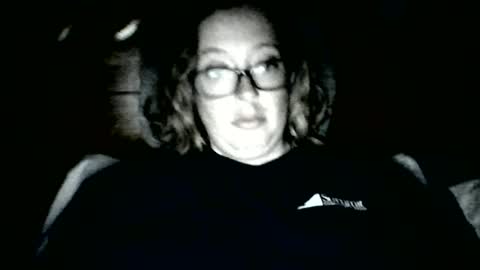 cdutton1997 online show from June 16, 2026, 2:36 am