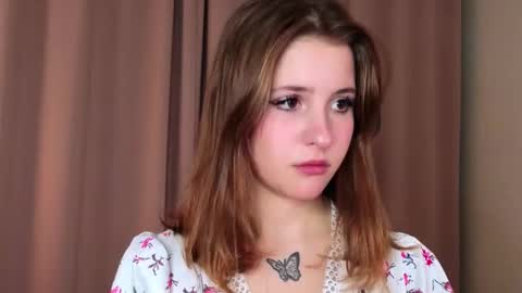 Lina  online show from February 28, 2026, 7:15 pm