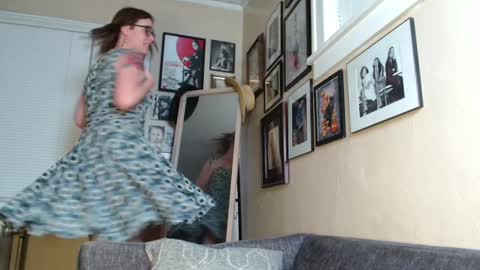 Snapshot of cecilysaintclaire chatting on February 8, 2025, 2:27 pm Cecily Saint Claire online show from February 8, 2025, 2:27 pm