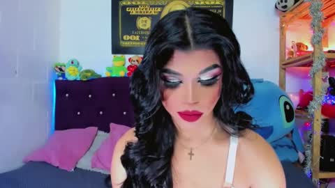 celeste_hot25horny online show from October 3, 2025, 12:13 pm