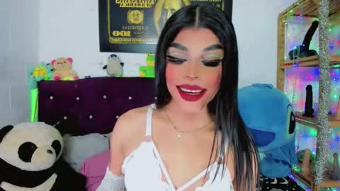 celeste_hot25horny online show from February 21, 2026, 12:17 pm