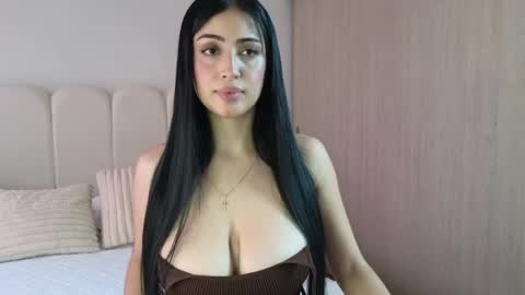 Snapshot of celeste_tailor_ chatting on May 13, 2026, 8:16 pm Celeste Tailor online show from May 13, 2026, 8:16 pm