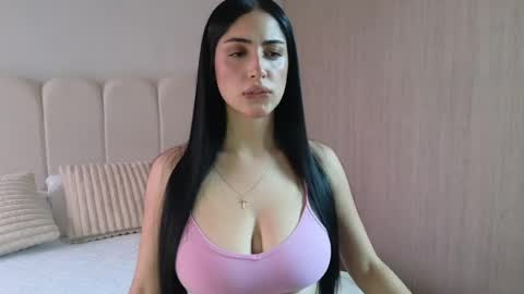 Snapshot of celeste_tailor_ chatting on May 18, 2026, 6:36 pm Celeste Tailor online show from May 18, 2026, 6:36 pm