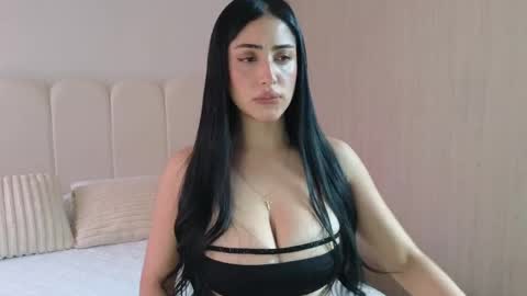 Snapshot of celeste_tailor_ chatting on May 19, 2026, 8:04 pm Celeste Tailor online show from May 19, 2026, 8:04 pm