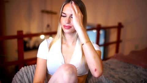 Sunflower  online show from March 4, 2026, 6:36 pm