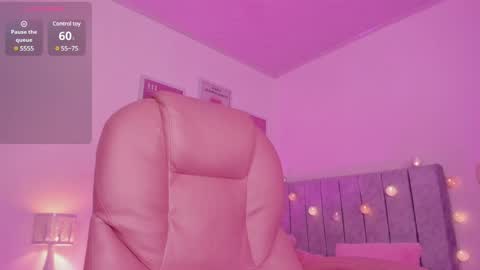 Snapshot of celestecute_ chatting on December 23, 2024, 1:40 am Celeste INSTAGRAM Celestecute 01 online show from December 23, 2024, 1:40 am