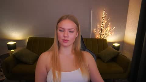 celestenoirr online show from October 27, 2025, 7:12 am