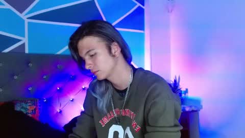 I am Valentinn online show from October 6, 2025, 8:23 am