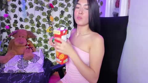 Snapshot of celestinepurple chatting on December 1, 2024, 8:09 pm Celestineeeeee online show from December 1, 2024, 8:09 pm