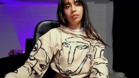 Snapshot of celestinepurple chatting on March 10, 2025, 6:27 am Celestineeeeee online show from March 10, 2025, 6:27 am