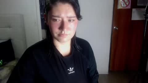 Cerecita  online show from February 10, 2025, 12:50 pm