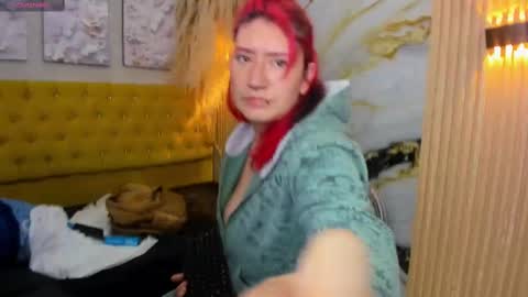 Cerecita  online show from September 16, 2025, 11:44 am