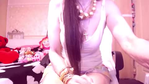 Cerise online show from April 2, 2026, 12:19 am