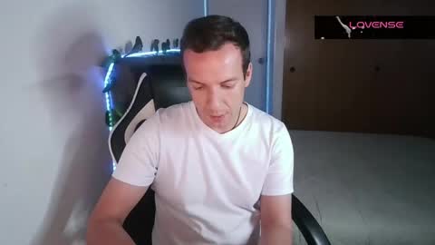 Snapshot of cerso1 chatting on May 27, 2026, 11:57 pm Cerso online show from May 27, 2026, 11:57 pm