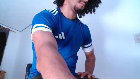 cesar_master_ online show from October 3, 2025, 9:39 am