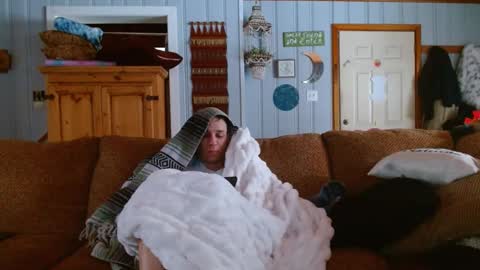 cguffey2284 online show from January 4, 2025, 7:44 pm