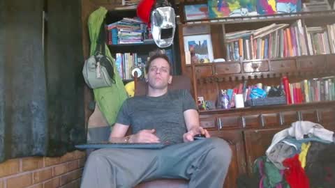 cguffey2284 online show from February 27, 2025, 3:14 am