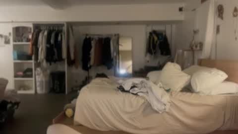 Snapshot of ch3micalhyp3boy chatting on November 18, 2025, 4:06 am Kpapi online show from November 18, 2025, 4:06 am