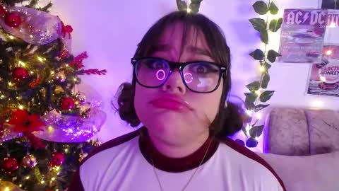 charlotte online show from December 21, 2025, 2:57 pm