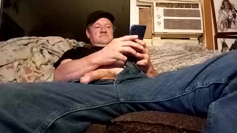 Snapshot of chad1980420 chatting on October 5, 2025, 6:12 am Chad420247 online show from October 5, 2025, 6:12 am