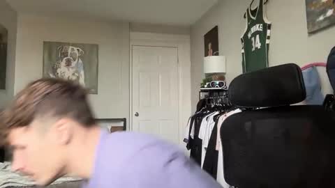 ChadTitan online show from November 18, 2025, 4:00 pm