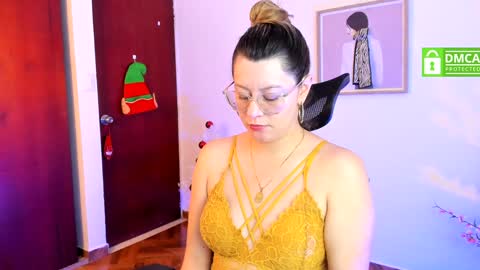 Snapshot of chanell_taylor_ chatting on December 28, 2024, 12:24 pm chanell online show from December 28, 2024, 12:24 pm