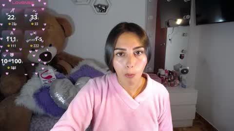 Isabella online show from September 9, 2025, 3:06 am