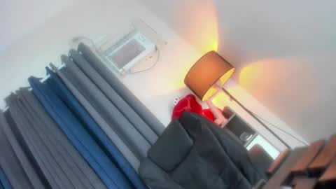 chantal_fuck online show from September 18, 2025, 12:12 am