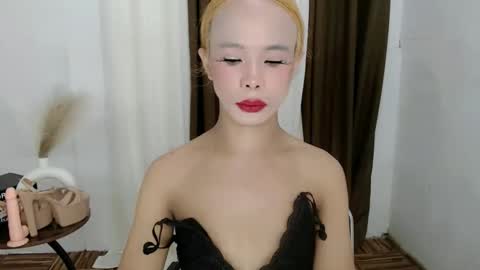 chantal_fuck online show from October 3, 2025, 10:12 am