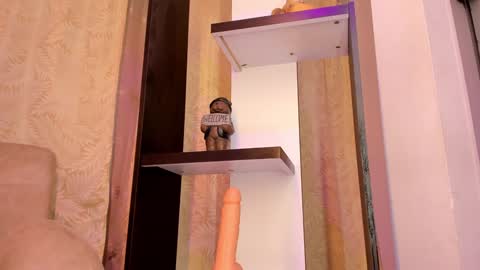 Chantall online show from January 19, 2025, 7:15 am