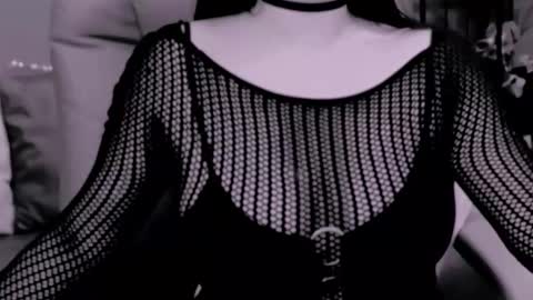 The Queen online show from October 29, 2025, 11:34 am