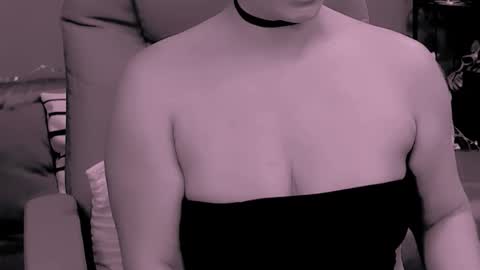 The Queen online show from November 29, 2025, 12:52 pm