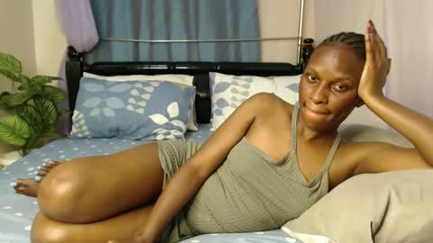 Chantel online show from January 4, 2025, 2:03 am