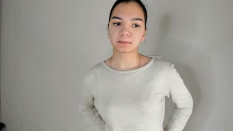 MIchelle online show from November 29, 2025, 6:38 am