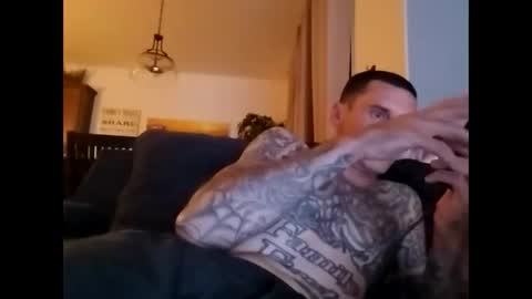 charles1889 online show from October 3, 2025, 5:37 am
