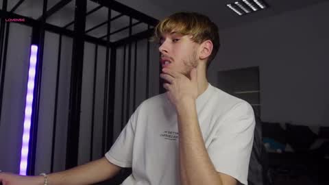 CHARLES SINS online show from February 1, 2025, 8:37 pm